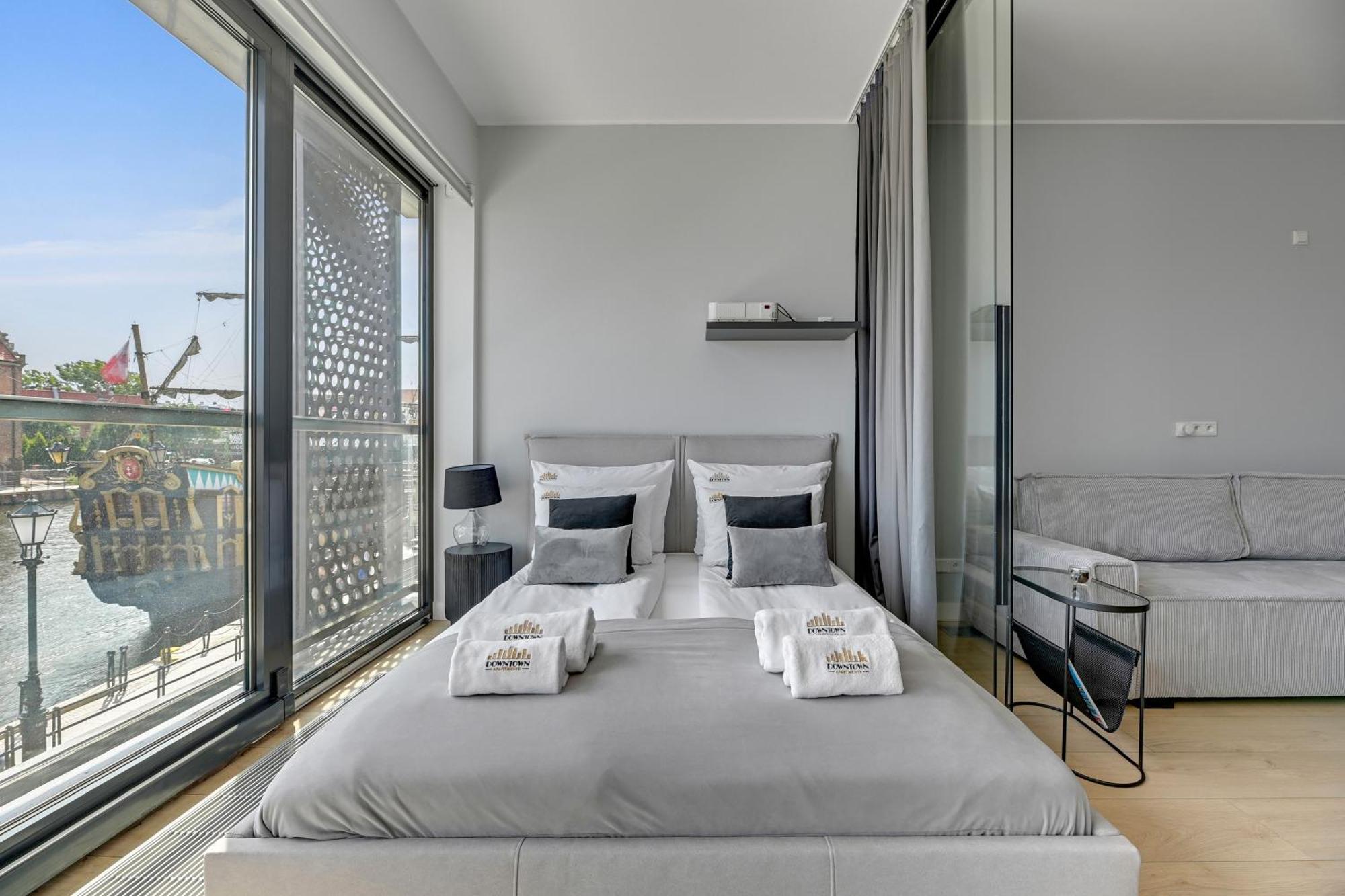 Symfonia Amazing River View Apartment By Downtown Apartments Gdańsk Eksteriør billede